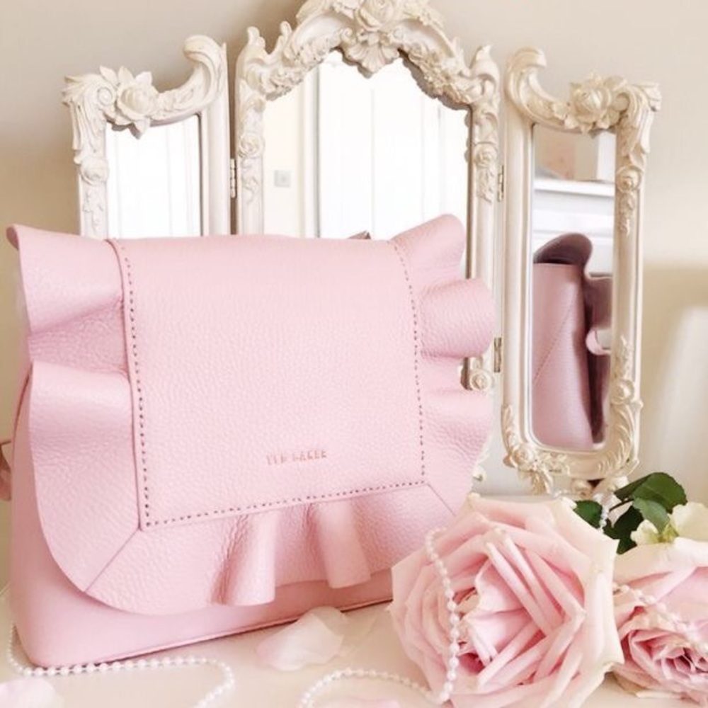🎀ISO🎀 Ted Baker Pink Ruffle Rammira Backpack - Picture 2 of 5